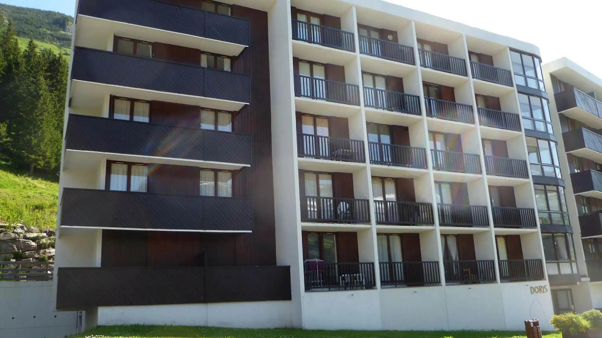 Appartement 3P Renove, Balcon, Proche Pistes Et Commerces - Fr-1-425-126 location